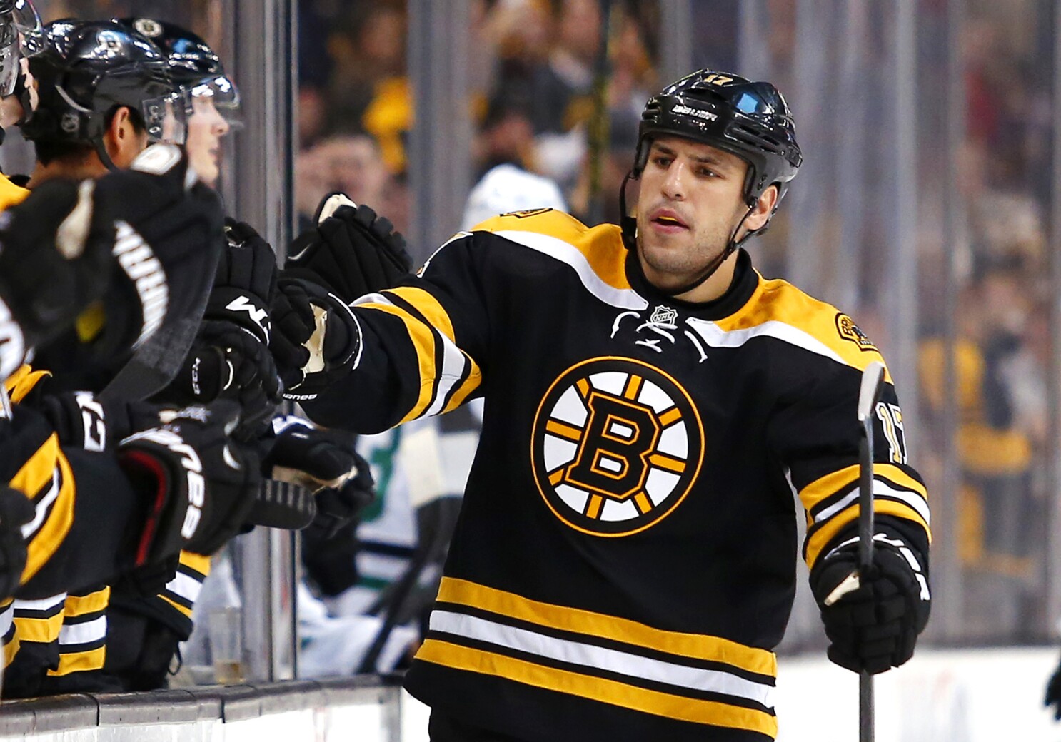Bruins bring back Milan Lucic among their bargain shopping in NHL